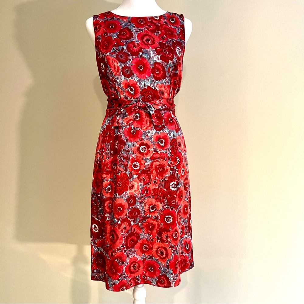 Brooks Brothers silk, lined, sleeveless dress with tie waist size 2